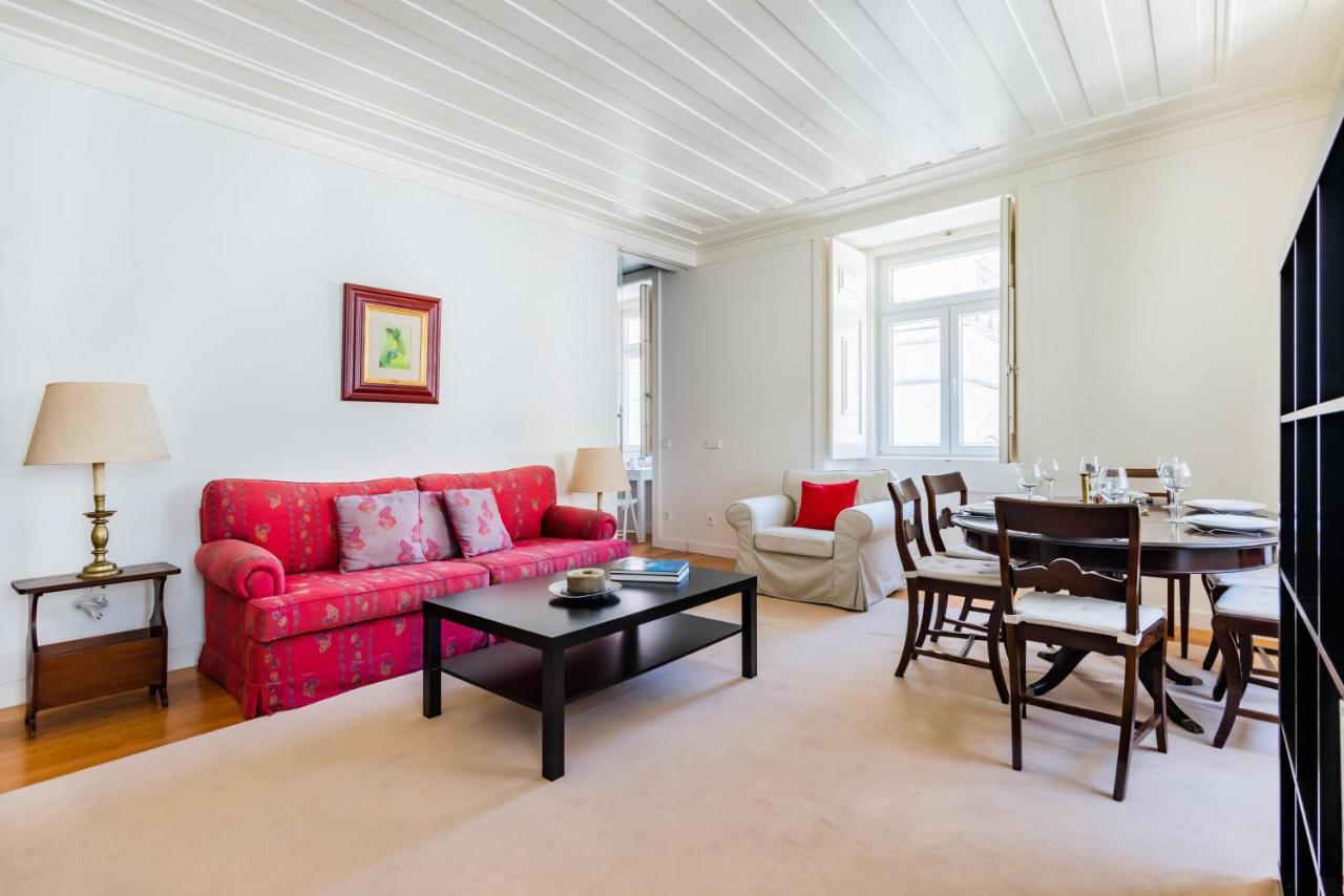 Chiado Prime Garrett Apartment Lisbona Esterno foto