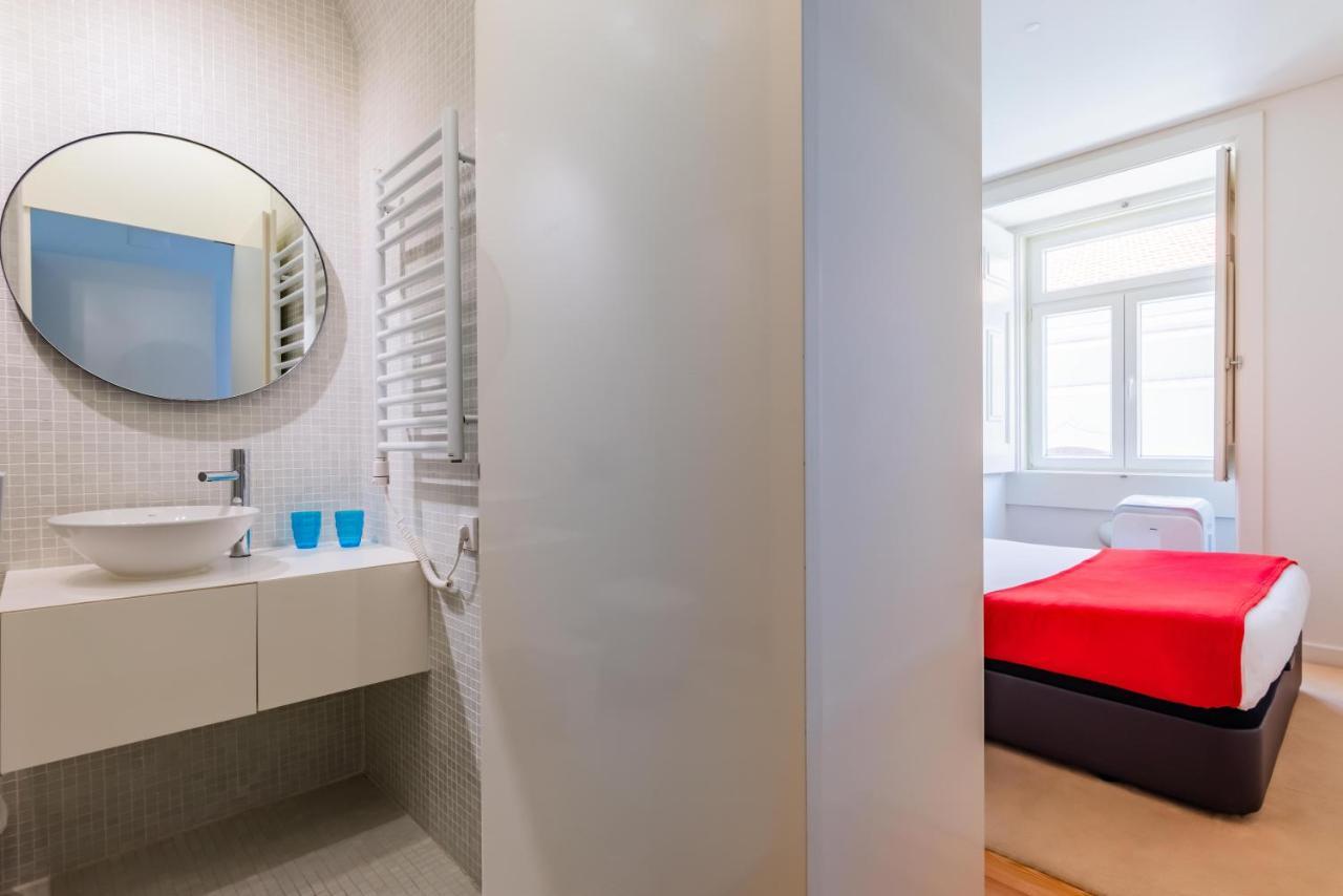 Chiado Prime Garrett Apartment Lisbona Esterno foto